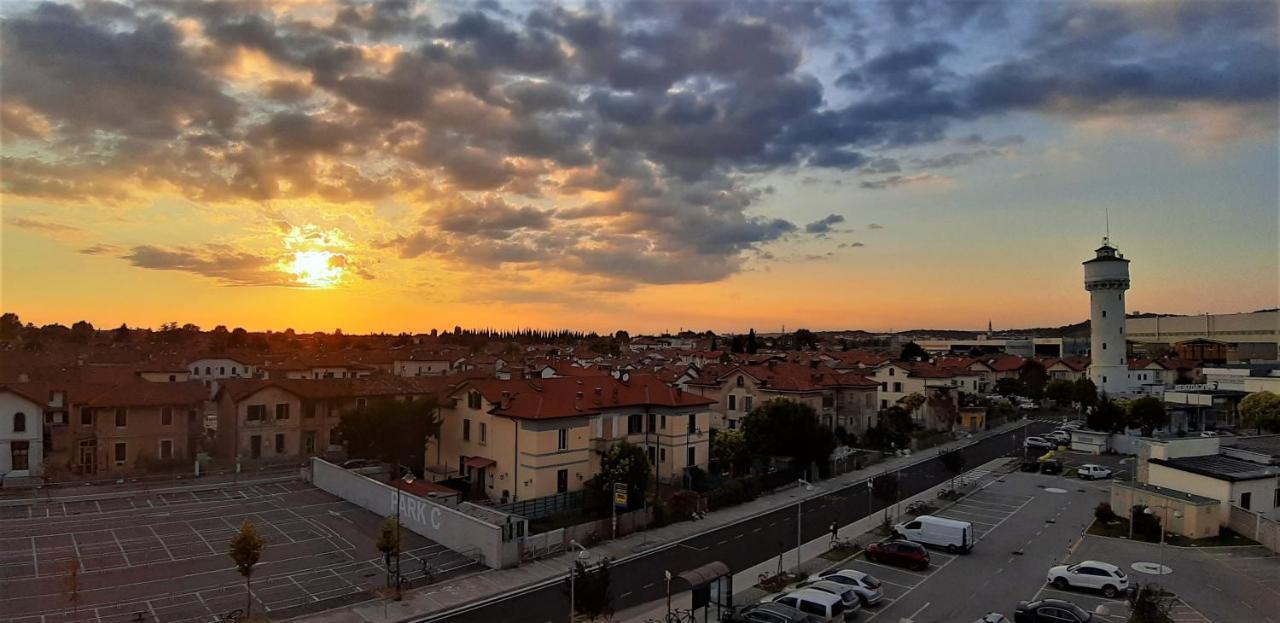 Nuovo Albergo Operai Monfalcone Exterior foto