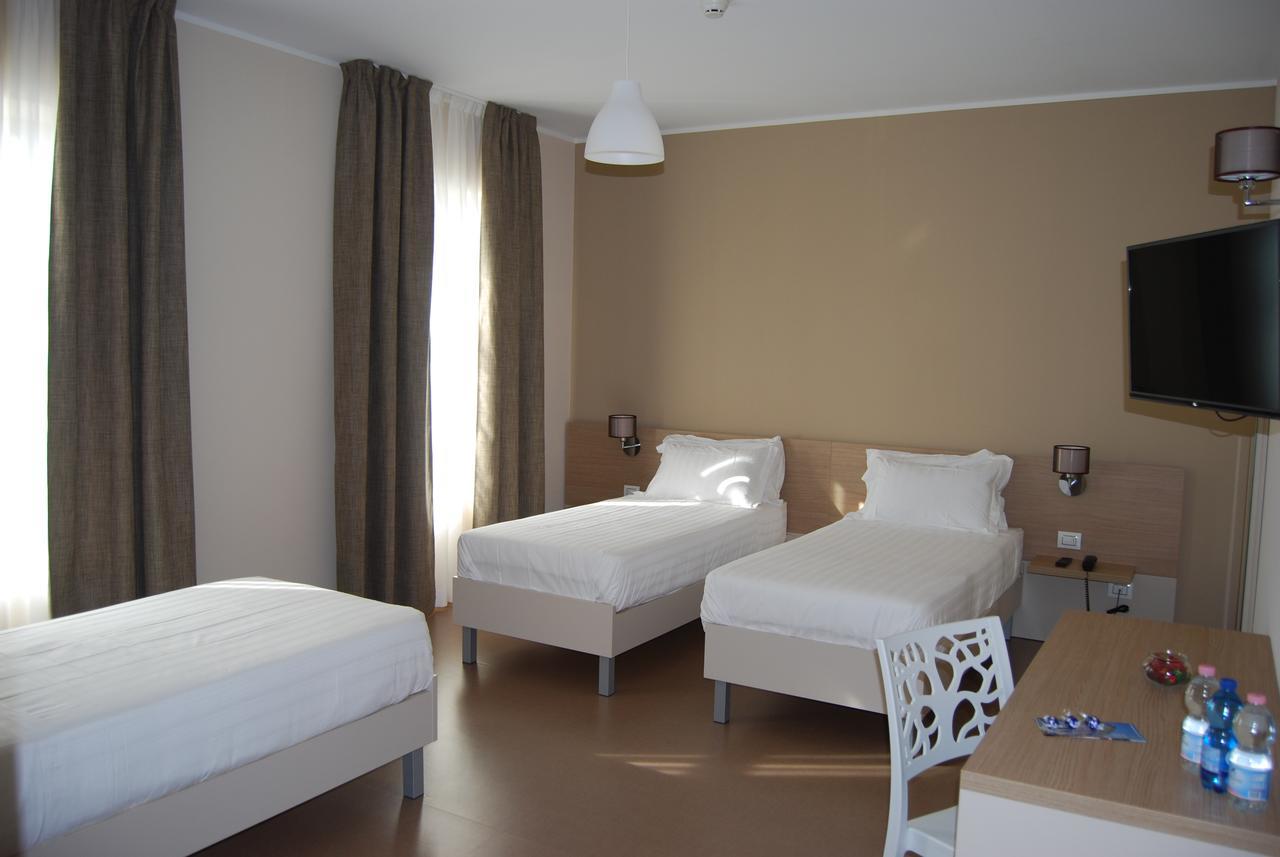 Nuovo Albergo Operai Monfalcone Exterior foto